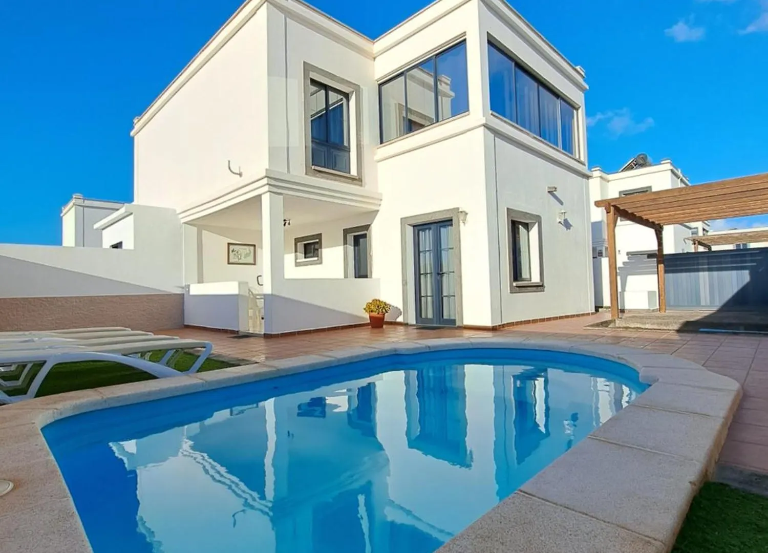 Villa Linda con Piscina Privada Playa Blanca